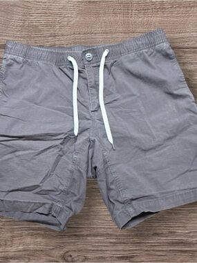 Vuori Gray Athletic Drawstring Shorts with White Drawcord